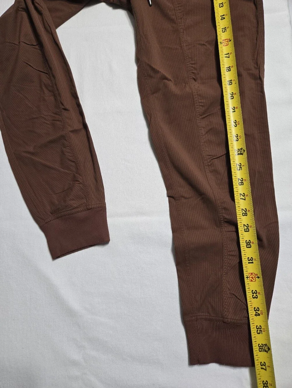 Lululemon Women's Dance Studio Mid-Rise Jogger Roasted Brown Swift sz 6